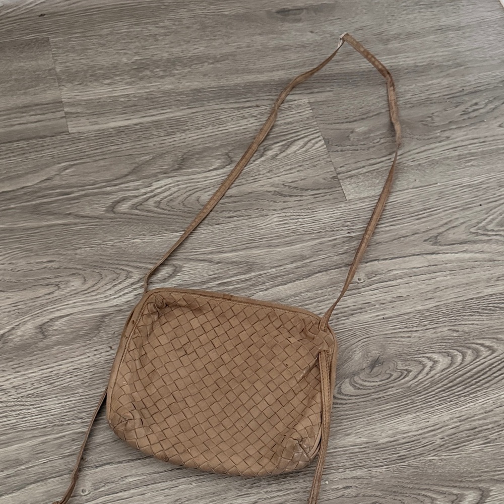 Authentic Bottega Veneta Woven Crossbody Bag in Tan